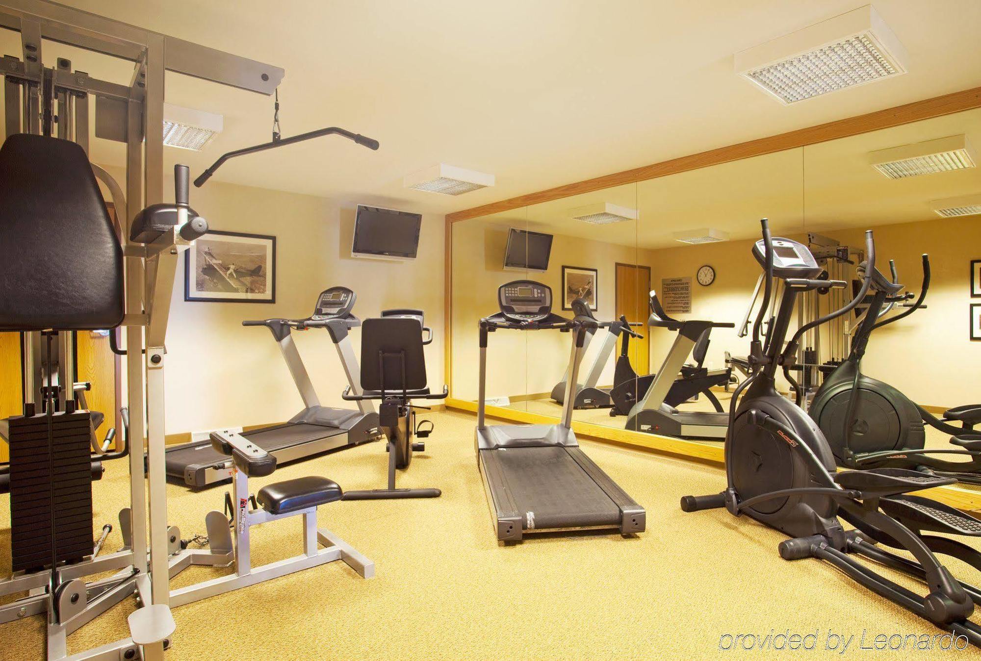 Holiday Inn Express & Suites Iron Mountain By Ihg Ανέσεις φωτογραφία