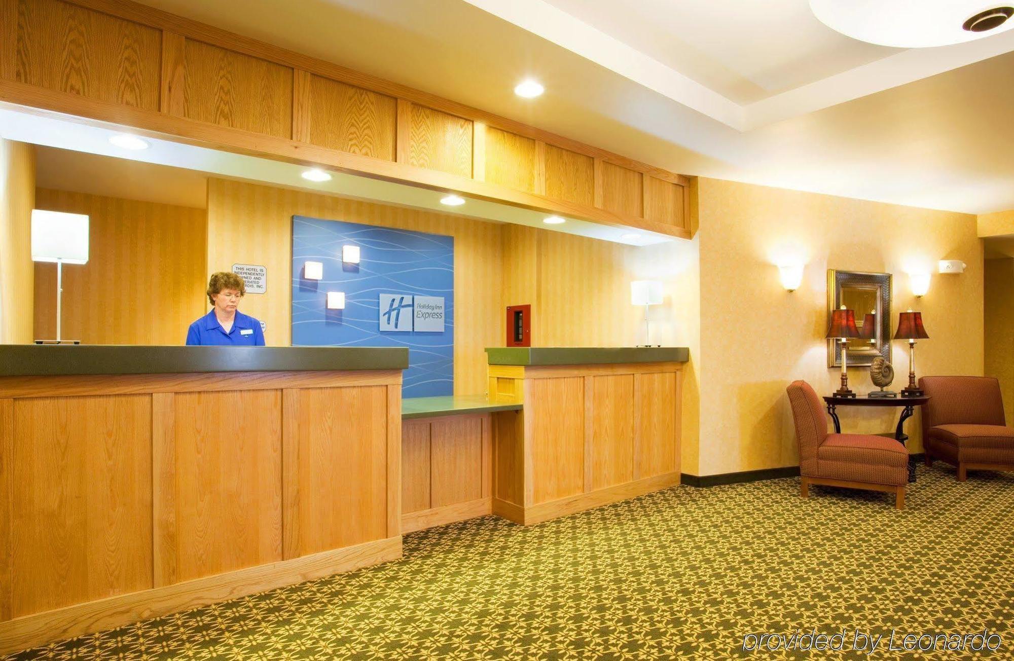 Holiday Inn Express & Suites Iron Mountain By Ihg Εσωτερικό φωτογραφία