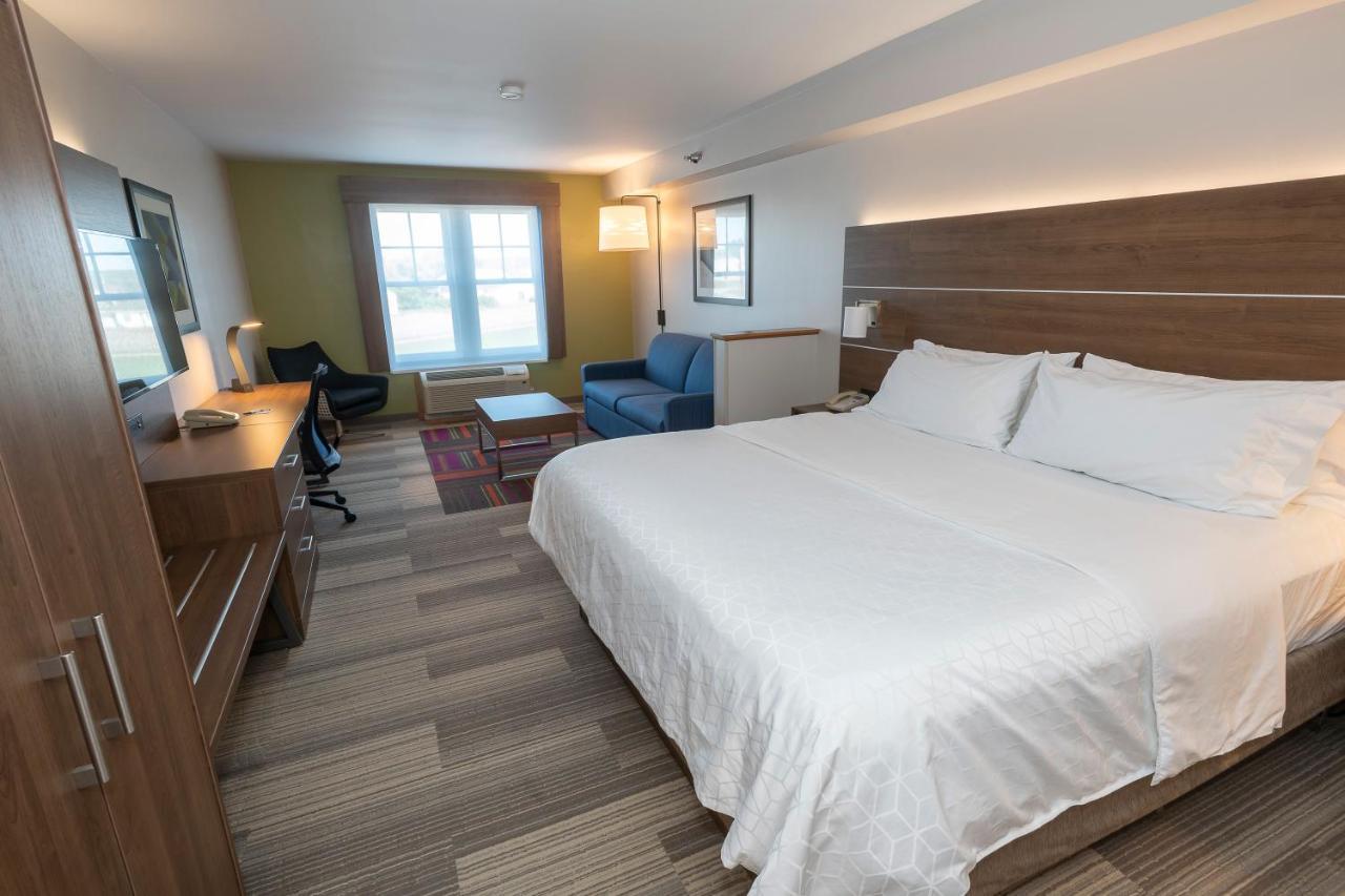 Holiday Inn Express & Suites Iron Mountain By Ihg Εξωτερικό φωτογραφία